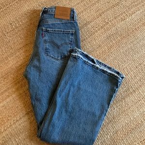Levi’s 70s High Flare Jeans. New. Size 26